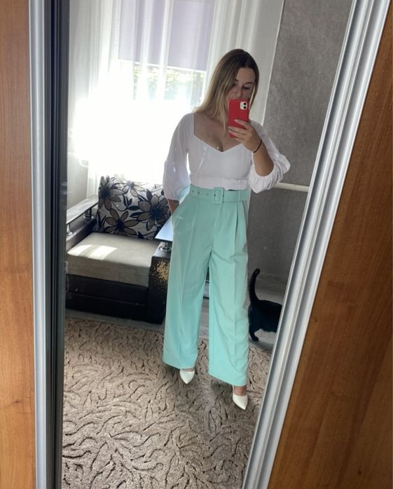 Топ блуза біла укорочена