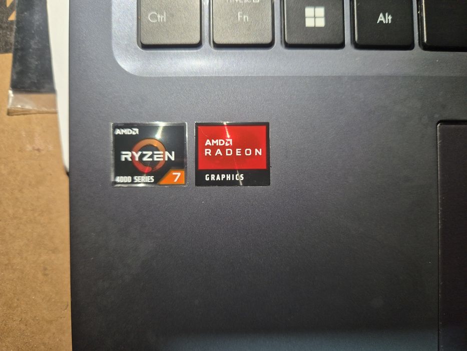 Portátil Asus Vivobook 15 Ryzen 7