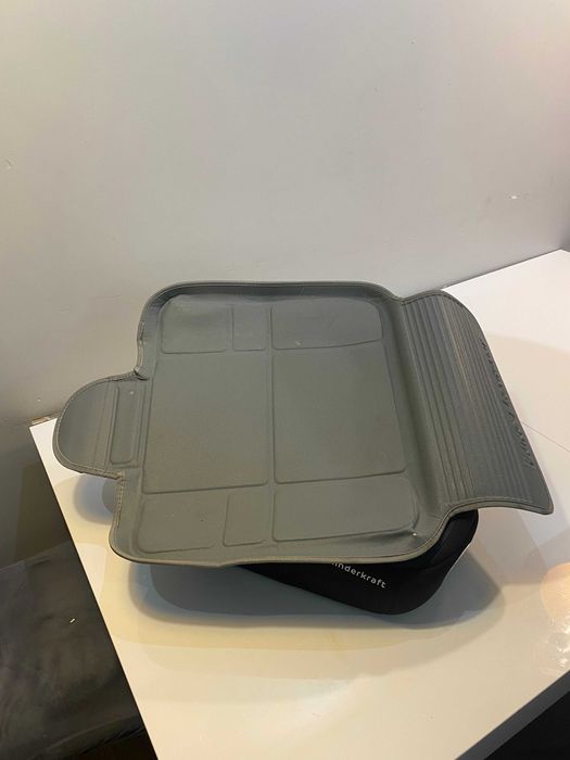 Fotelik Podstawka Samochodowa dla dziecka Kinderkraft 36kg + gratis