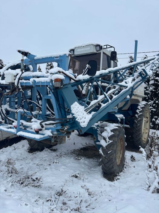 Машина для гербіцидів