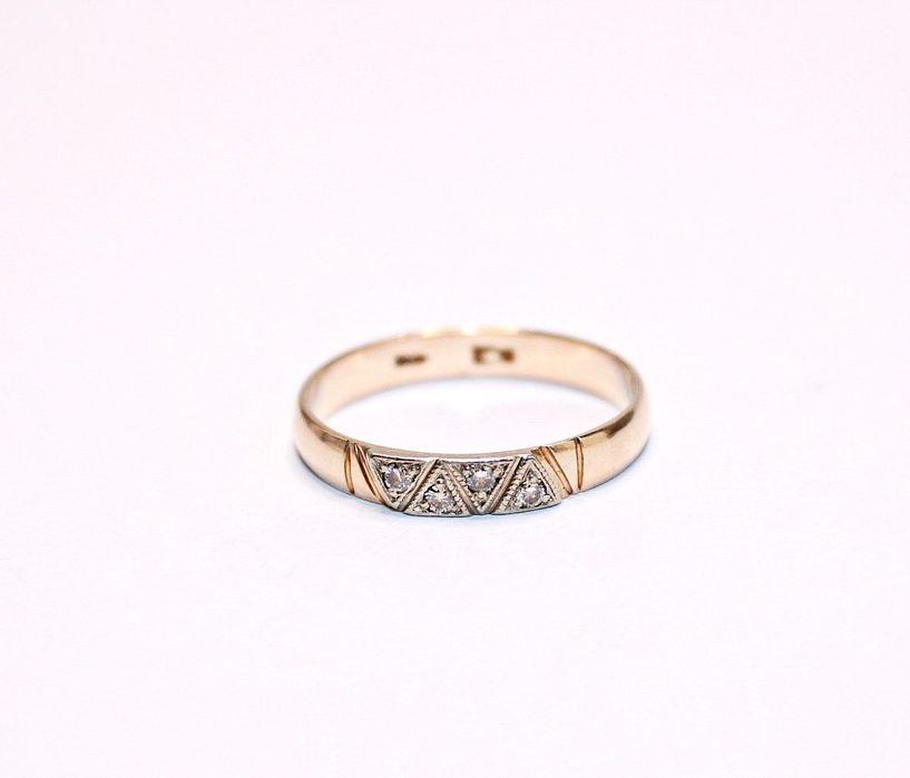 Золотое кольцо СССР с бриллиантами