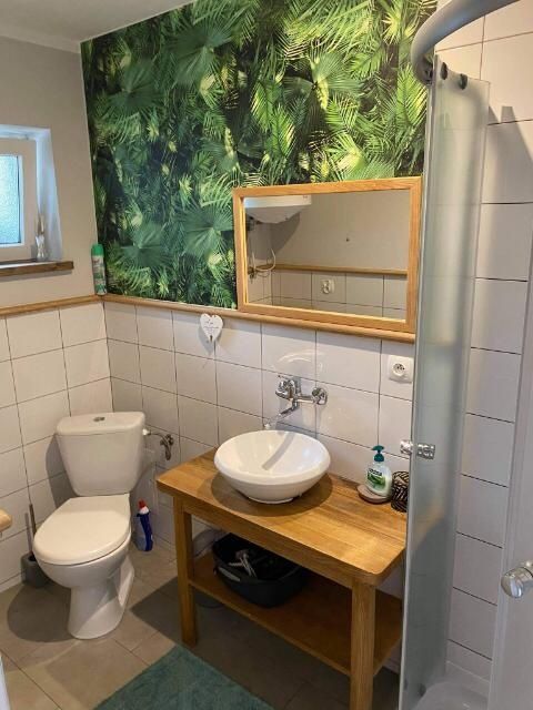 Domek pod lasem, nad morzem, Pogorzelica
