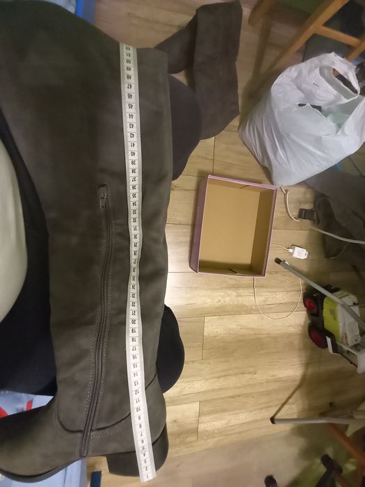 Kozaki długie za kolano