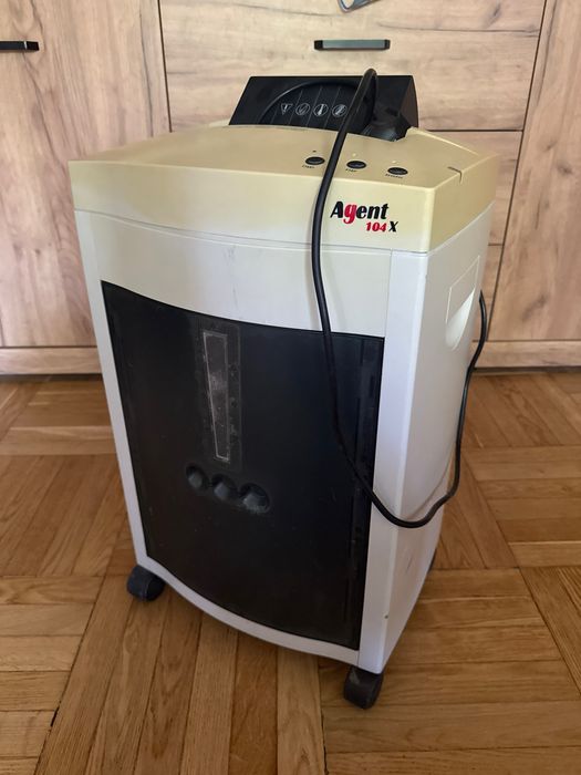Знищувач документів (шредер) Agent 104x