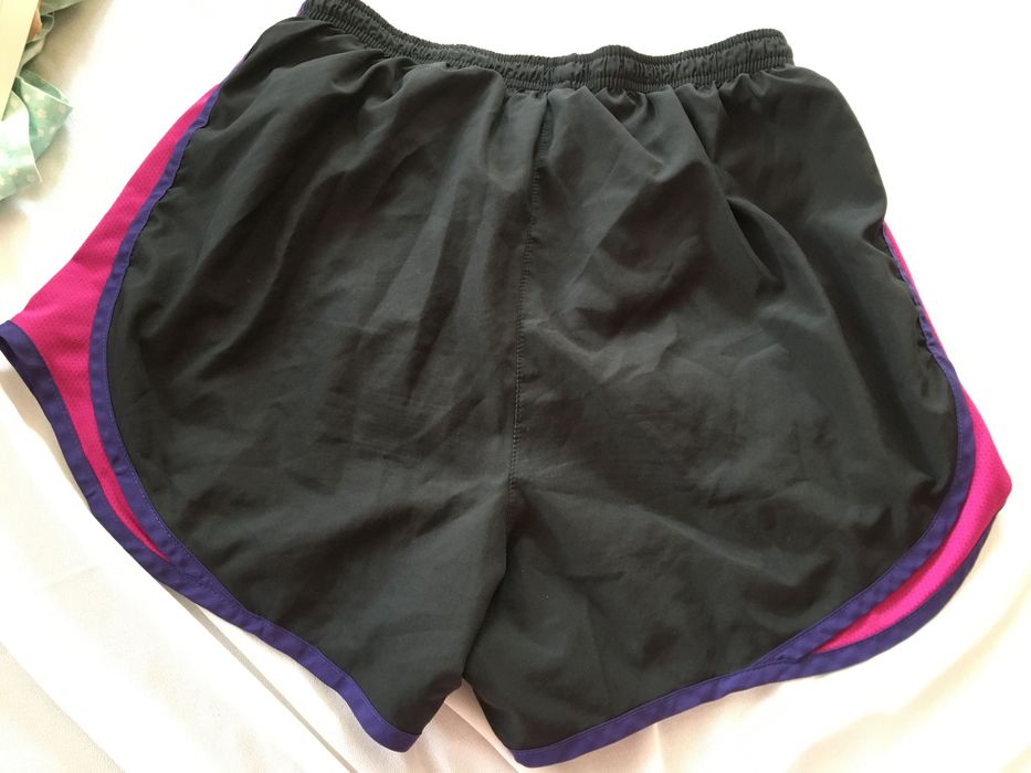 Nike s, 34-36, spodenki sportowe , szorty z figami