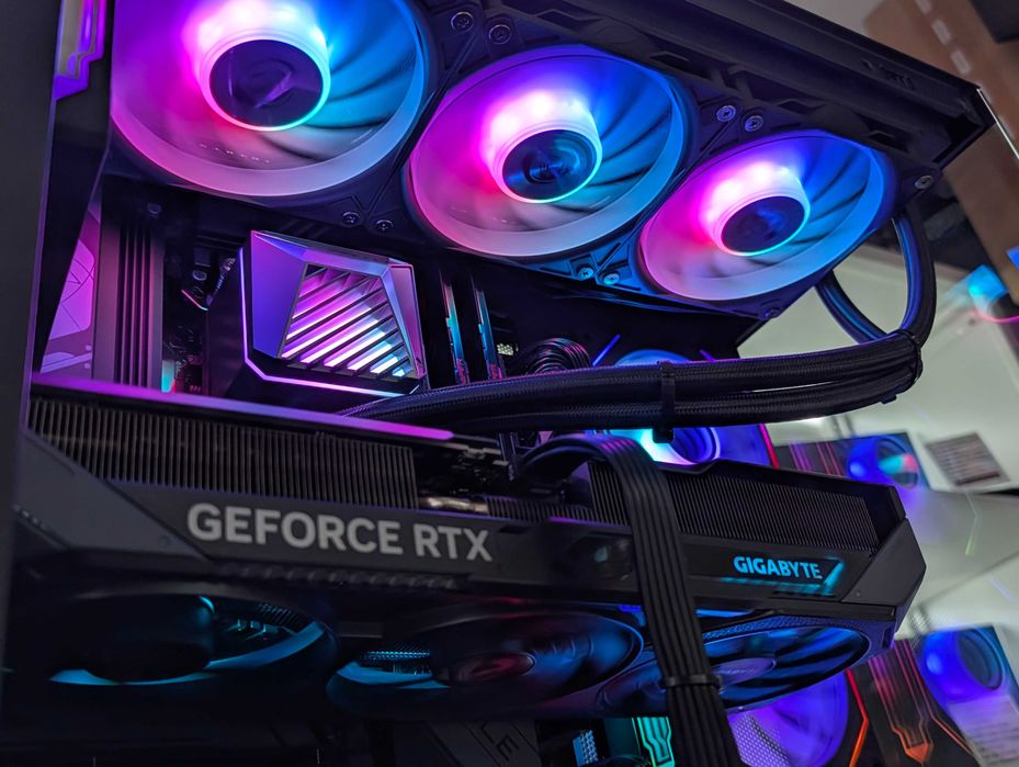 NOWY Gamingowy Komputer Ryzen 7 7800X3D | RTX 5070 12GB 32GB DDR5/1TB