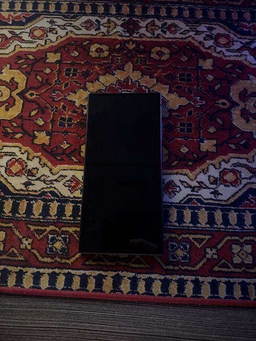 Samsung S24 Ultra w idealnym stanie
