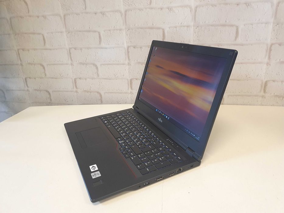 Ноутбук для работы Fujitsu E5510∎i5-10210U∎16GB∎SSD∎IPS∎Гар-я 2 года