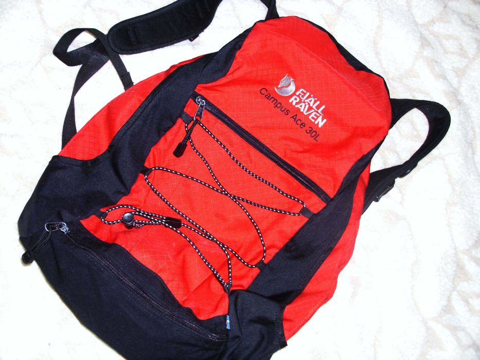 plecak FJALLRAVEN  Campus Ace 30L z pokrowcem lekki trekkingowy
