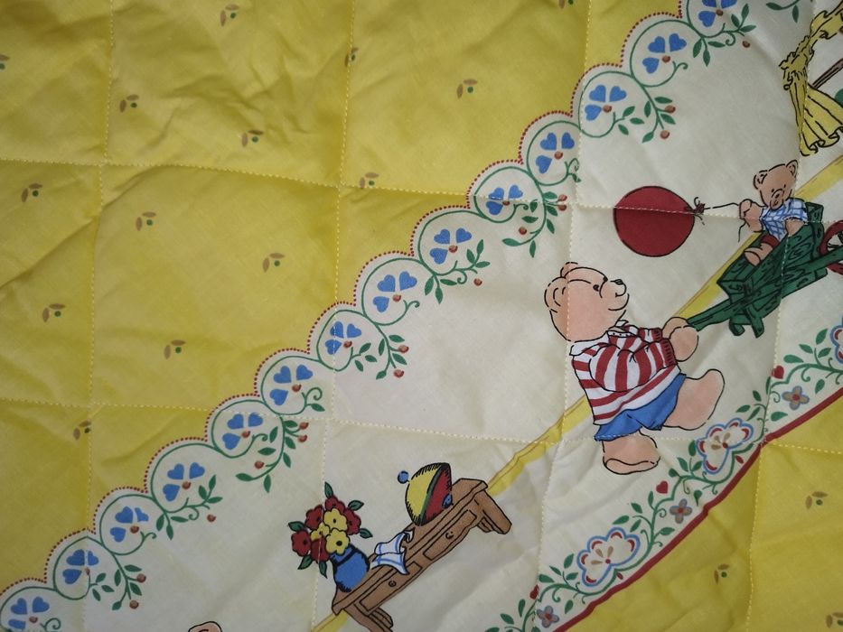 Ochraniacz do łóżeczka + mata