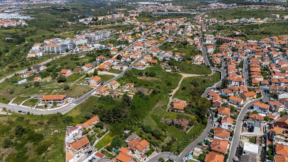 Terreno urbano para construçãp porto Salvo