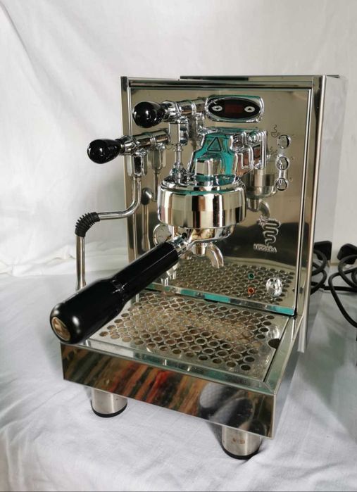 Máquina de Café Bezzera BZ07 semi profissional