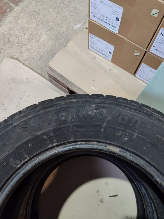 Продам зимові колеса.