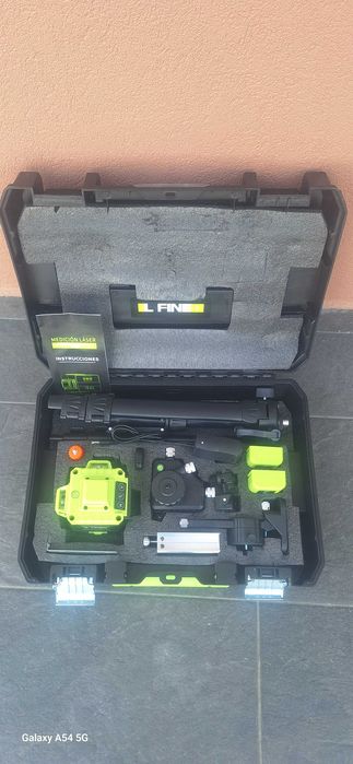 Nível Laser 16 Linhas *NOVO* + 2 Baterias + Tripé 120cm íman autonivelante pladur teto parede obra construção mosaico ladrilho bancada verde piso
