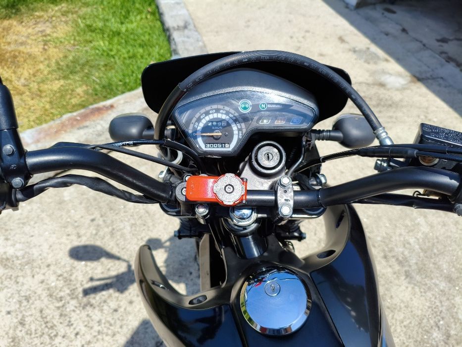 Suzuki 125  supermotard