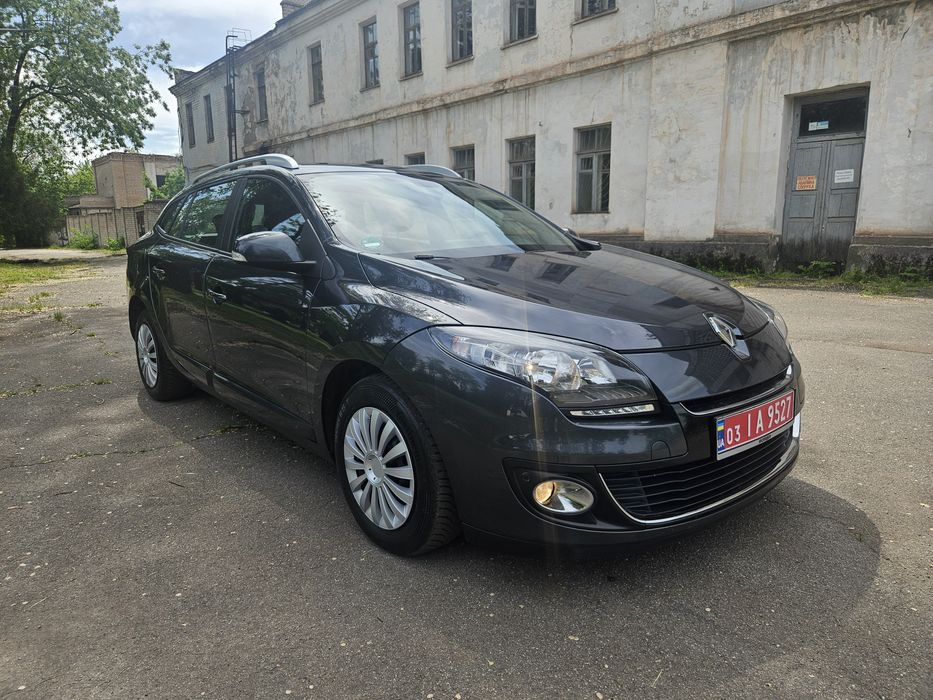 Продам Renault Megane 1.5 dci 2013г.в