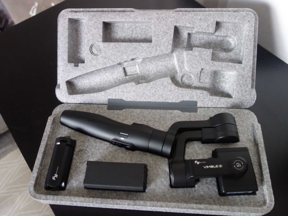 Ręczny gimbal firmy Feiyutech ,,Vimble2" , do smartfona, kamery