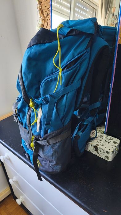Mochila campismo 60 litros - Usada apenas 1 vez