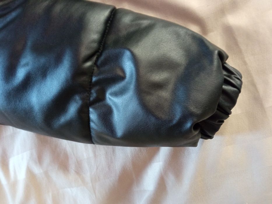 Куртка женская черная