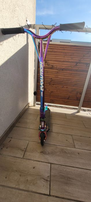 Hulajnoga RAVEN Evolution Code Series Neochrome 120mm – świetny stan