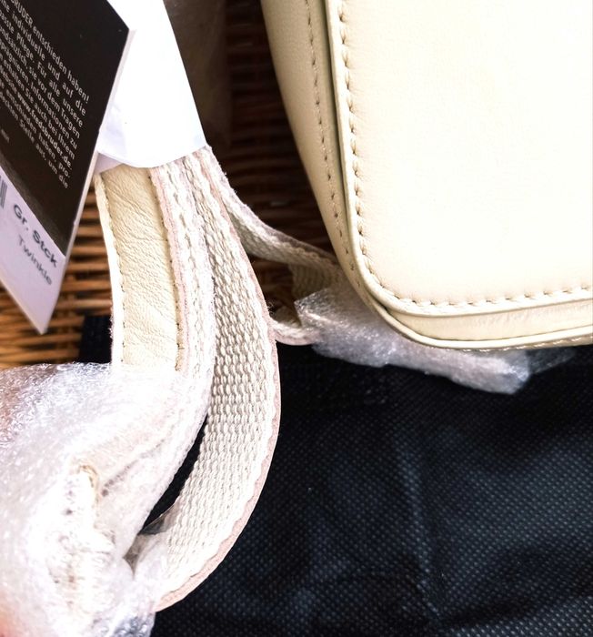 Nowa  skórzana  torebka Fredsbruder