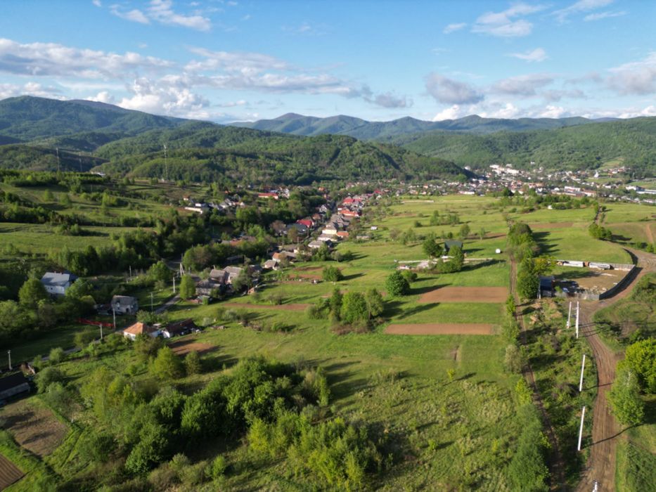 Стильний барнхаус 160 м² у курортній Поляна: 2 поверхи, панорамні краєвиди, теплий дім, поруч уся інфраструктура