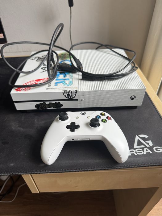 Xbox one s 1 tb i pad Gwarancja