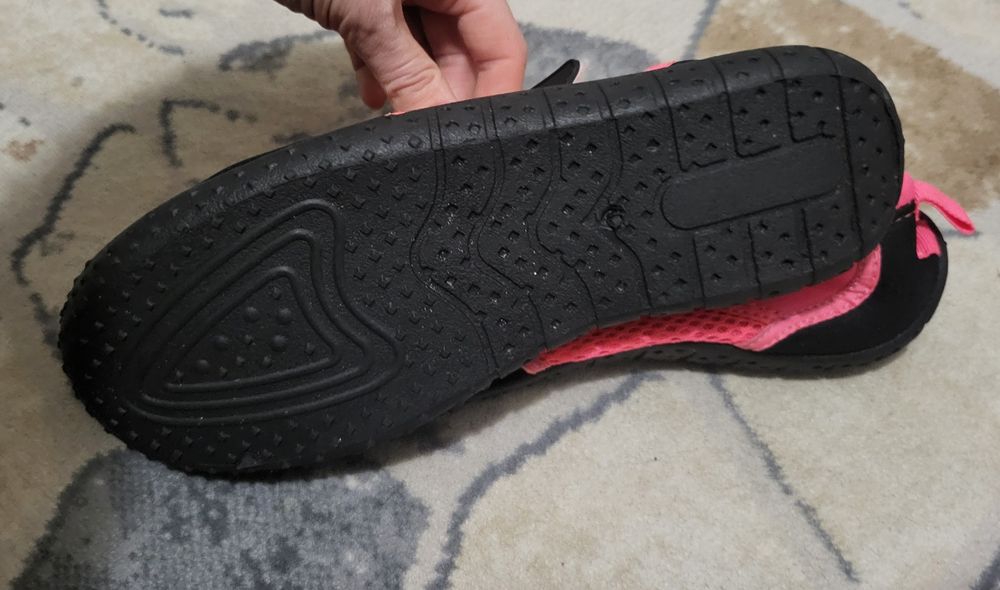 Коралки, аквашузи