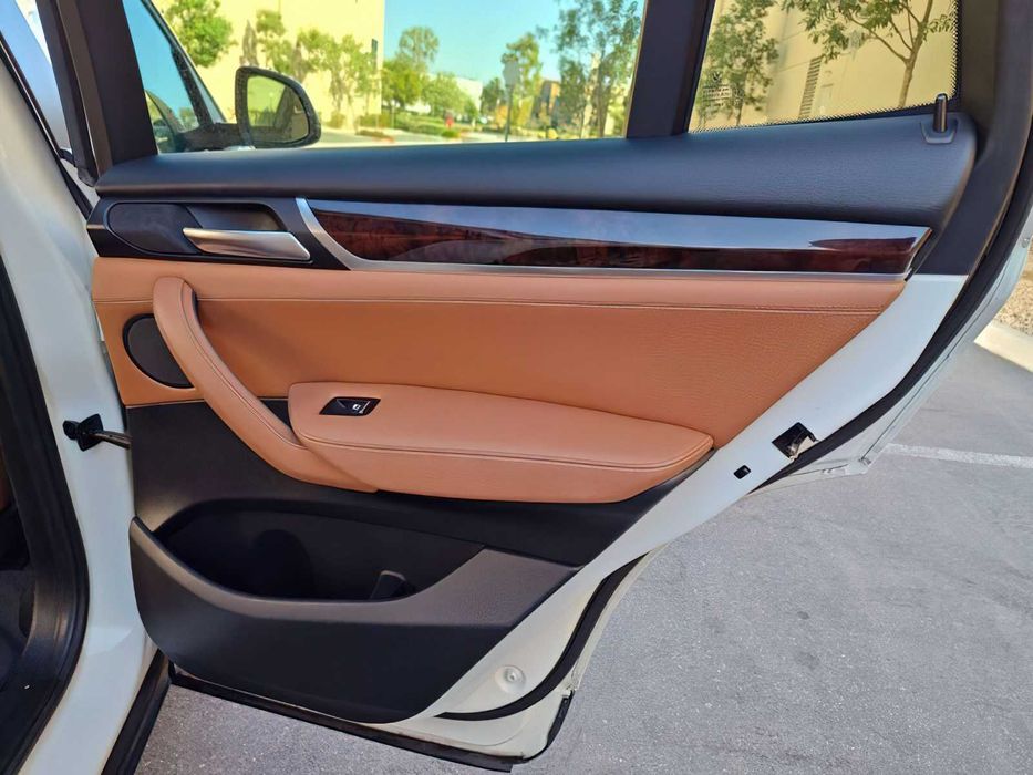 BMW X3      2016
