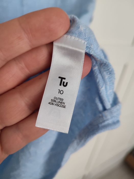 10 TU bluzka niebieska, dekolt V, len 55%