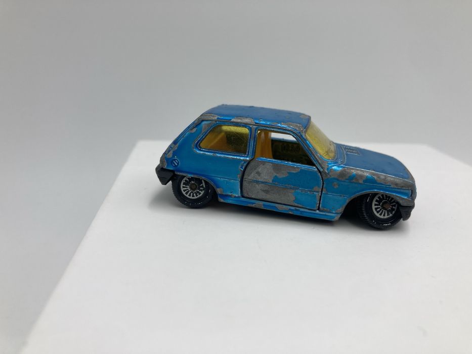 Siku 1038 Renault 5 Blue Metallic 1/55