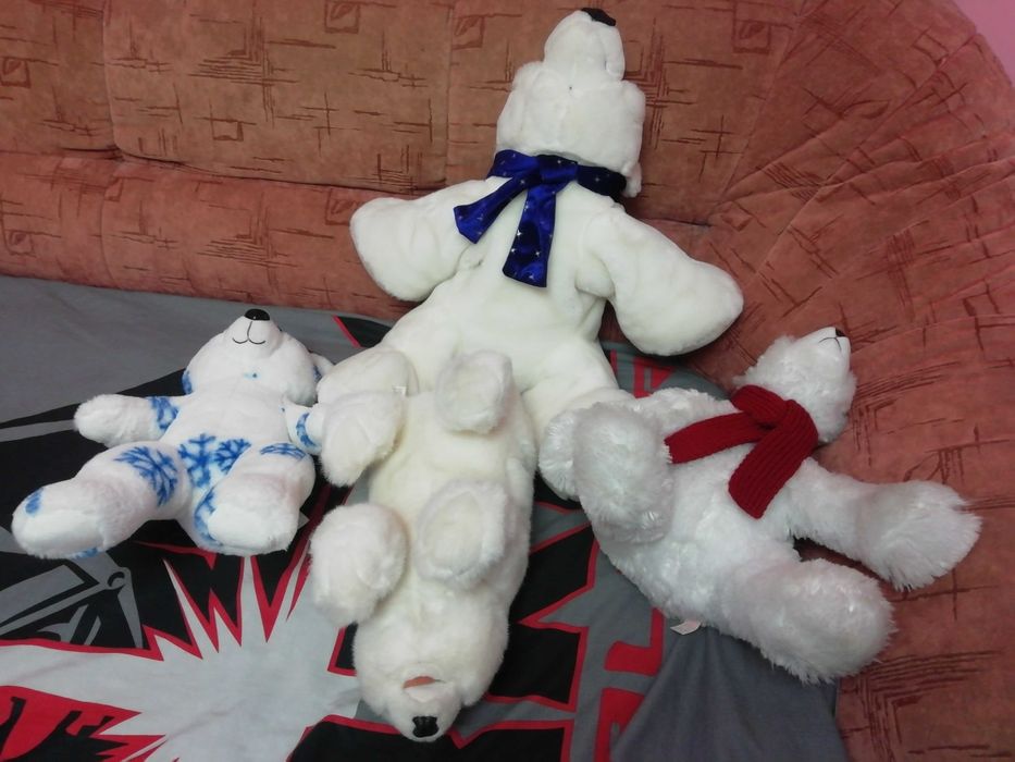 Плюшевий Білий Ведмедик