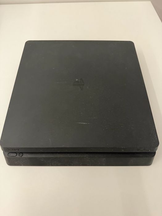 Konsola PS4 Slim Uszkodzona
