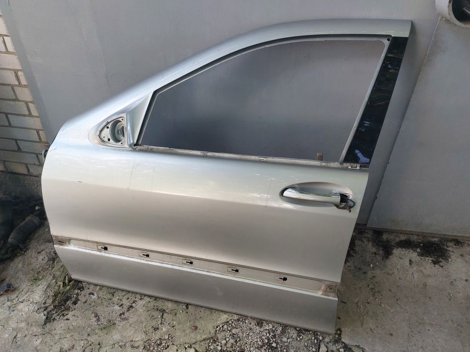 Дверка водія мерседес w220 s320 s400 s430 сіра 744