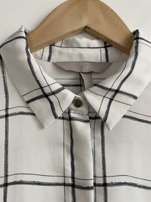 Elegancka bluzka materialowa H&M r. 40