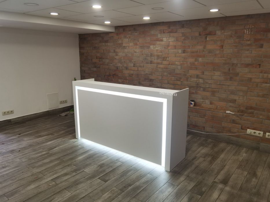 В наявності !!! Ресепшн. Рецепція. Стійка адміна