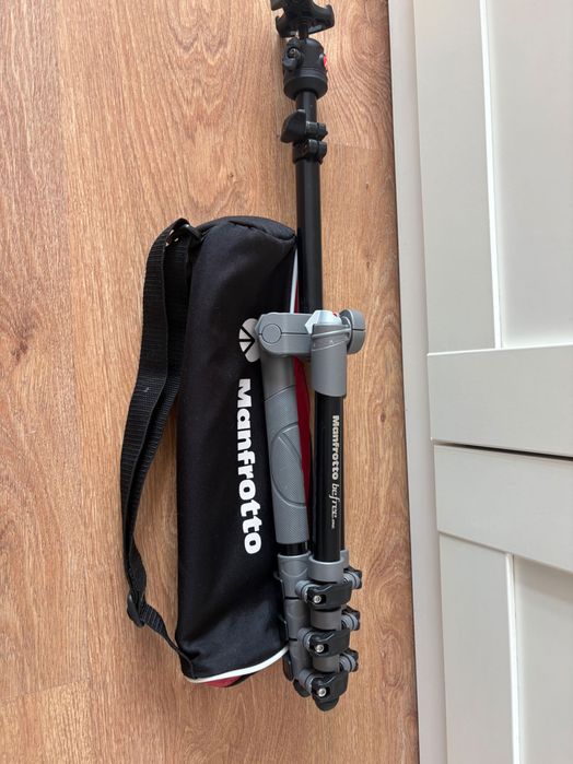 Statyw manfrotto