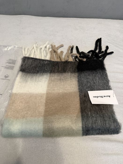 szalik Acne Studios