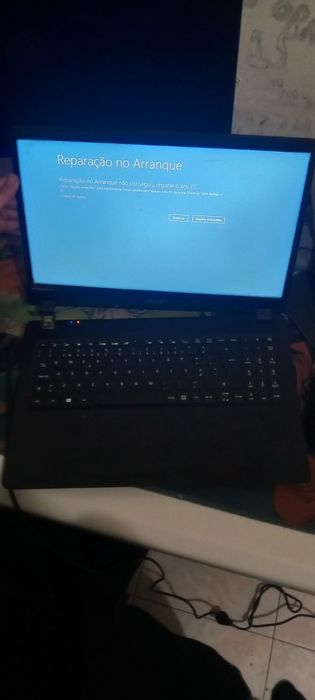 Computador acer.440316365542543361
