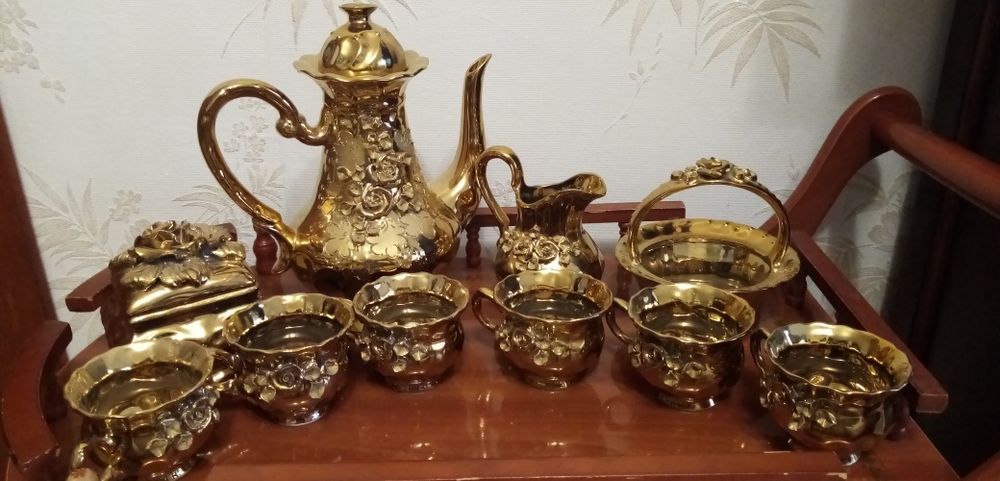 Сервиз на 6 персон "Роза"