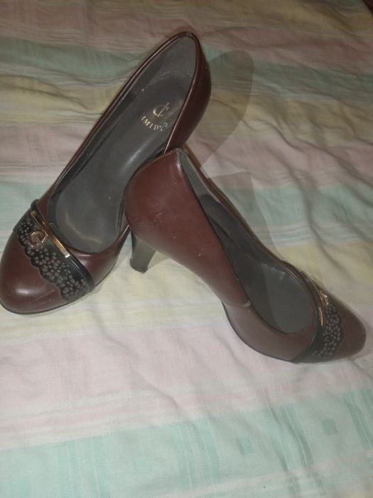 Туфли женские...