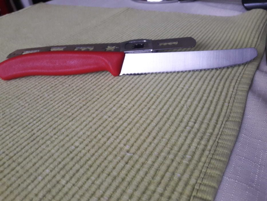 Nożyk do pomidorów i owoców Victorinox