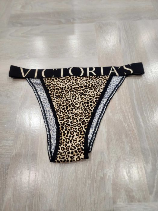 Majtki damskie Victoria 's Secret rozmiar M