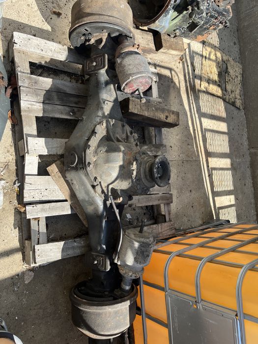 Міст мост скоростний Мерседес 814 817 820 полуось барабан редуктор