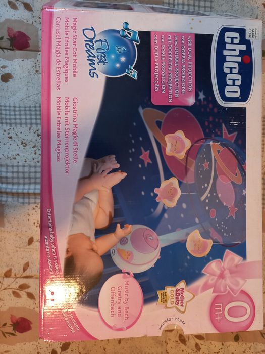 Mobil de estrelas berço