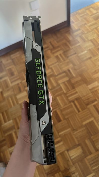 Placa gráfica  Nvidia GTX 690