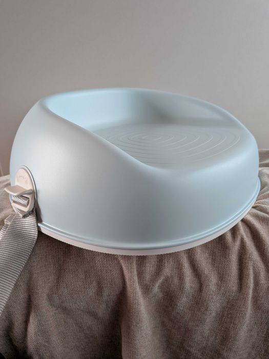 BabyBjörn: Assento elevatório para cadeira