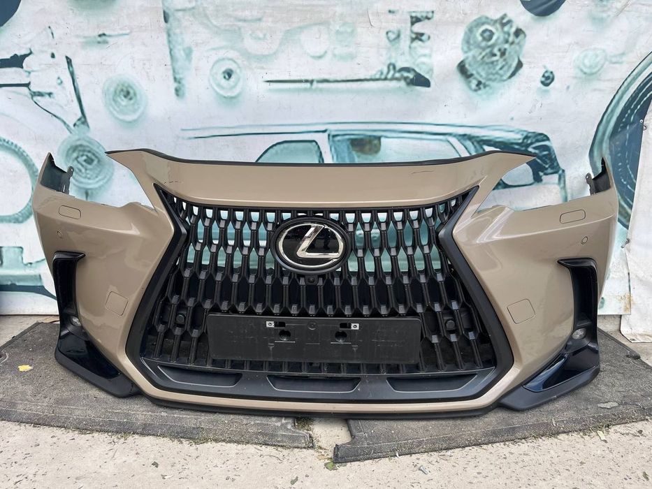 Lexus NX 2-покоління Бампер передній в зборі з камерою 22-26 року