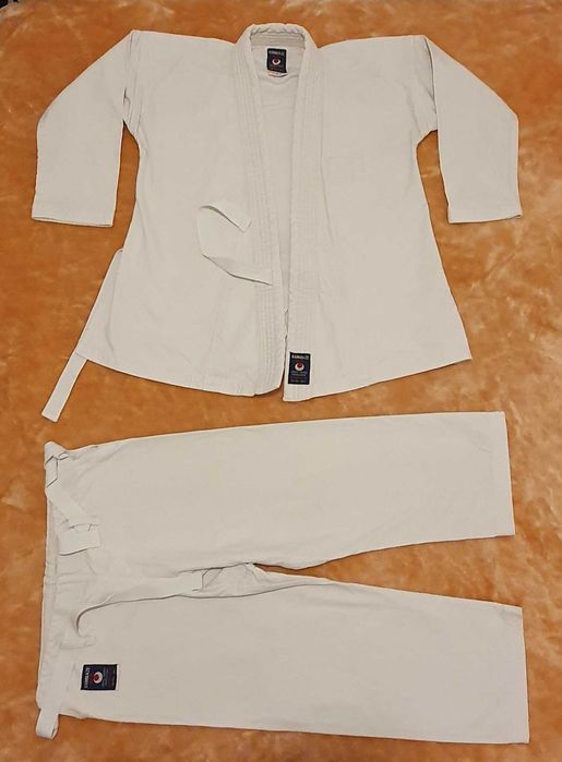 Fato de Karate junior de alta qualidade