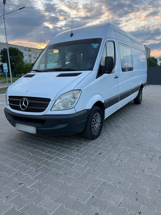 Вантажні та пасажирські перевезення по Україні